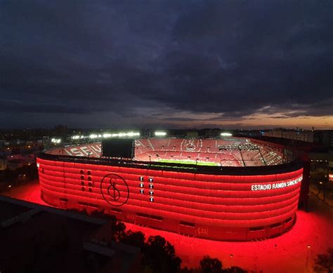 VISITE DU STADE RAMÓN SÁNCHEZ-PIZJUÁN (SEVILLA FC)