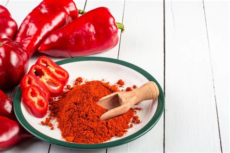 Sweet Hungarian Paprika: Best Uses & Recipes