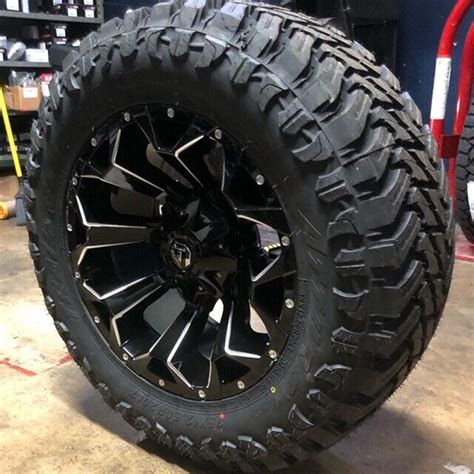 20x10 Fuel D576 Assault Gloss Wheels Rim 35" MT Tires 6x5.5 Chevy Suburban Tahoe | eBay