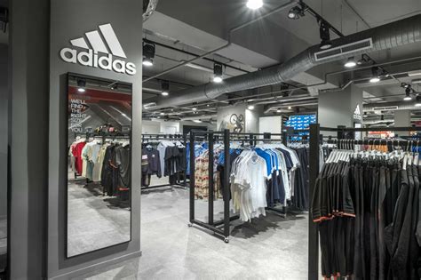 Adidas Outlet