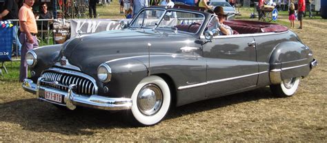 1947 Buick Roadmaster - Information and photos - MOMENTcar