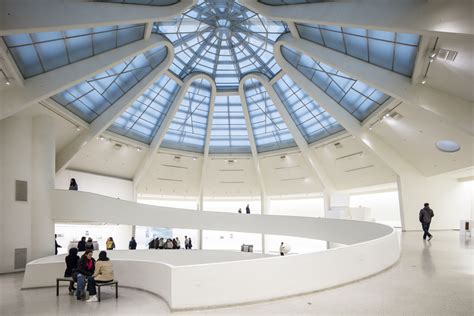 Gallery of Gallery: Frank Lloyd Wright's Solomon R. Guggenheim Museum ...