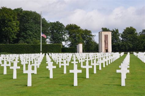 Luxembourg American Cemetery - Bulge1944.com