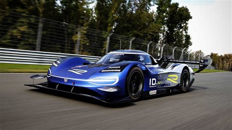 Volkswagen Show Off New Design For The Volkswagen ID.R Electric Race Car