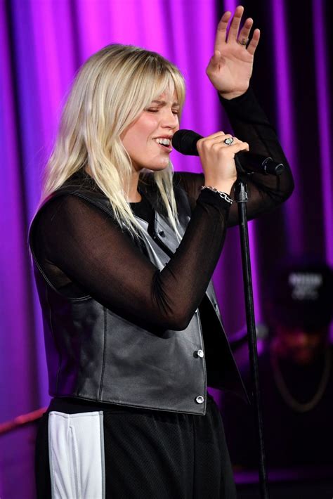 RENEE RAPP at Spotlight: Renee Rapp at Grammy Museum in Los Angeles 08 ...