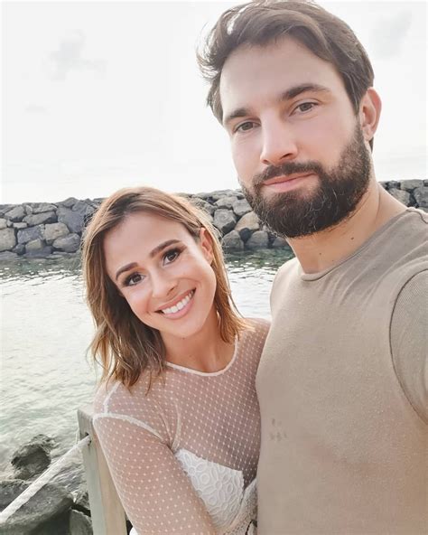 Camilla Thurlow and Jamie Jewitt: Still Together from Love Island Relationship Status Check ...