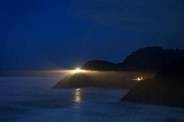 Storm hammers the Oregon Coast with high winds and heavy rain (photos ...