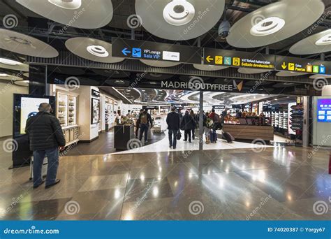 In Madrid Duty Free shops editorial photography. Image of airport - 74020387