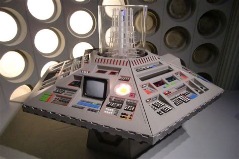 1980's TARDIS console | by The Doctor Who Site Doctor Who Fan Art ...