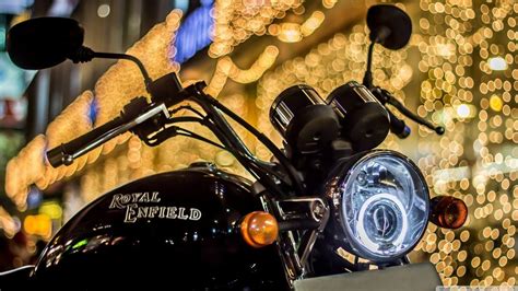 Royal Enfield Bike HD Wallpaper