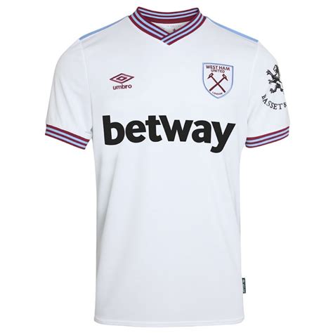 Umbro dévoile les maillots 2019-2020 de West Ham United