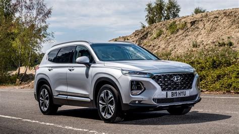 Hyundai Santa Fe SUV (2018 - ) review | Auto Trader UK