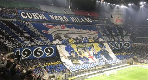 Ultras Inter Milan Tinggalkan Stadion Setelah Mantan Pemimpin Mereka ...