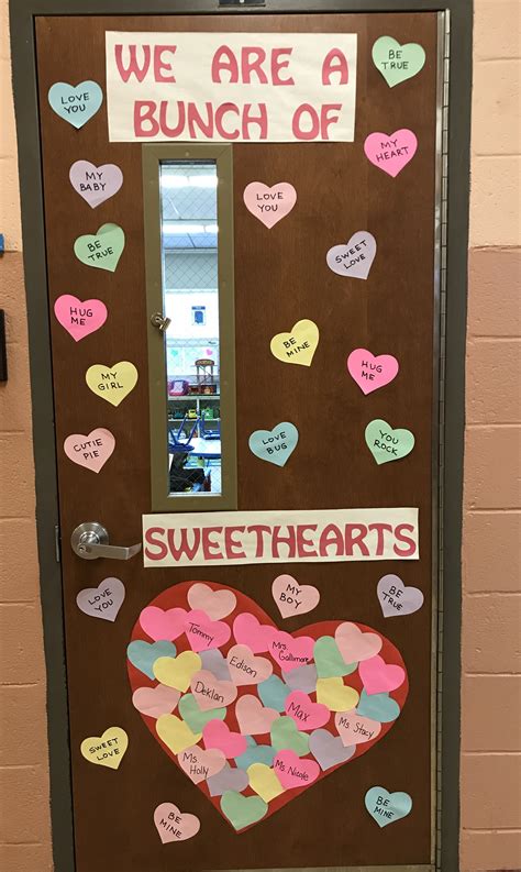 Valentines Day classroom door decoration “We are a bunch of Sweethea… | Valentines classroom ...