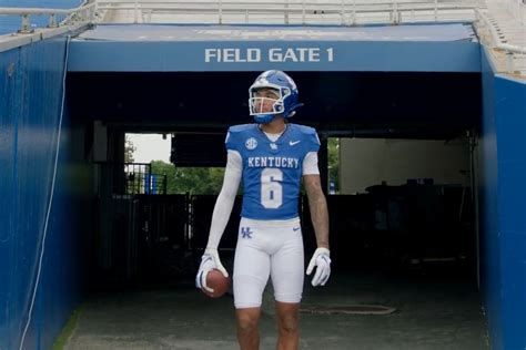 Kentucky Wildcats Football debuts new uniforms for 2023 CFB season - A Sea Of Blue
