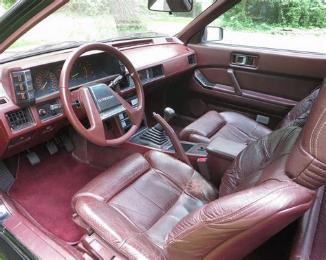 1986 Mitsubishi Starion ESI-R Interior