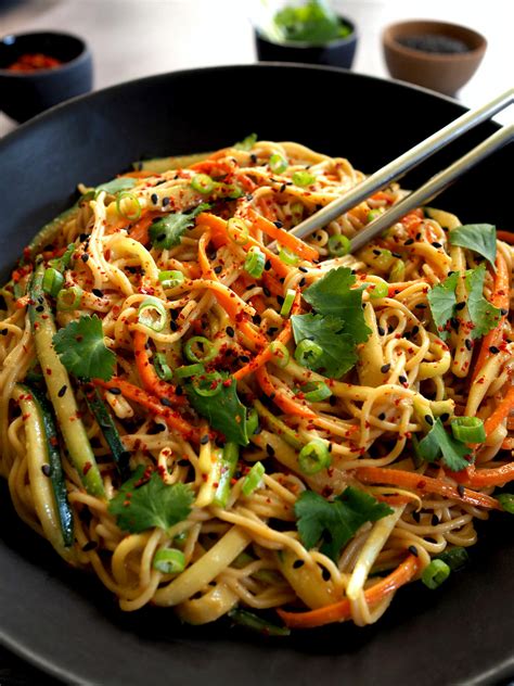 Vegan Noodles with Peanut Sauce - The Vegan Soprano