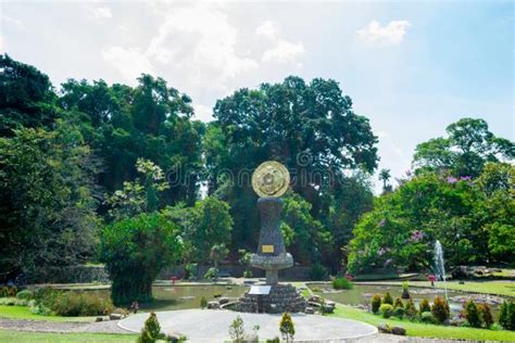 Bogor Botanical Garden Collections – Visit Indonesia – The Most Beautiful Archipelago in The World