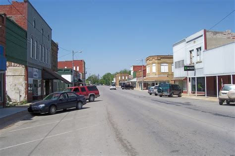 Caney, KS : On Main Street - April 2006 photo, picture, image (Kansas) at city-data.com