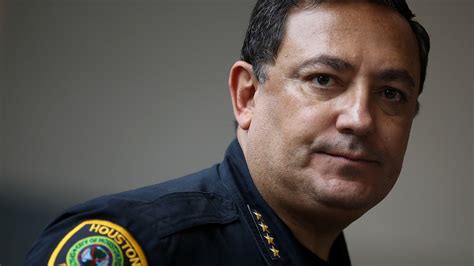 Houston police chief battles NRA in vicious Twitter feud amid school ...