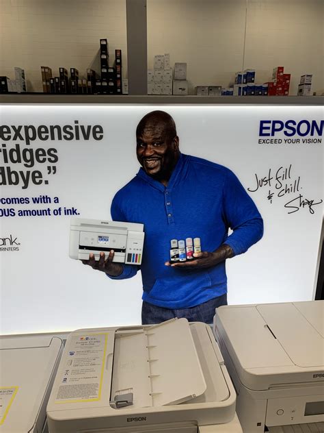 shaq holding a printer : r/ShaqHoldingThings