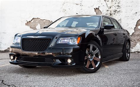 2012 Chrysler 300 SRT8 - Editors' Notebook - Automobile Magazine