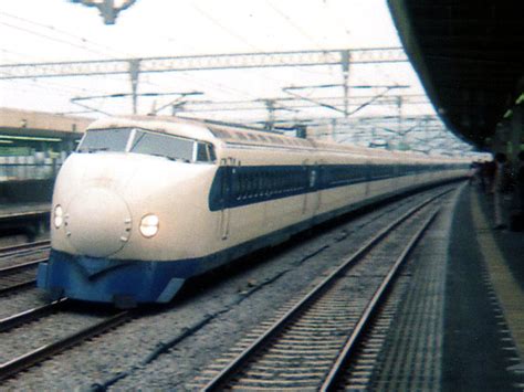 Shinkansen-Baureihe 0 – Wikipedia in 2024 | Train, Rail transport, Old train