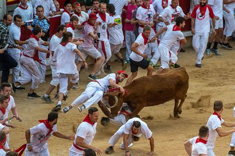 San Fermin Festival's Running of the Bulls in Pamplona Photos | Image #111 - ABC News