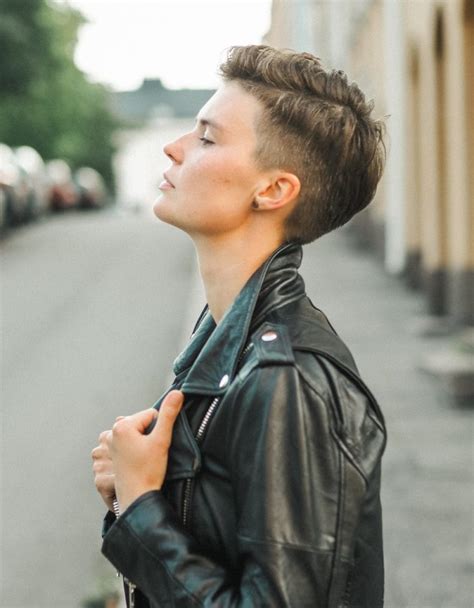 10 Stylish Androgynous Haircuts for a New Look