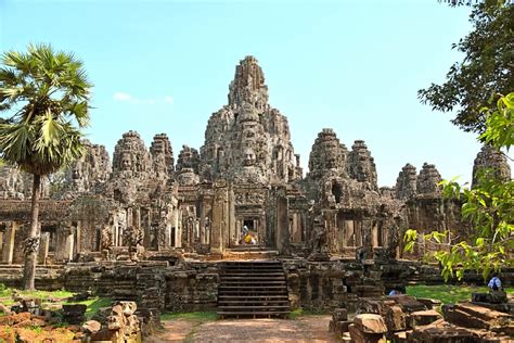 Fork It, Let's Travel!: Bayon- Angkor Thom