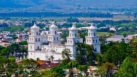 Basílica de Esquipulas - Conoce estos lugares turísticos que se encuentran en Chiquimula