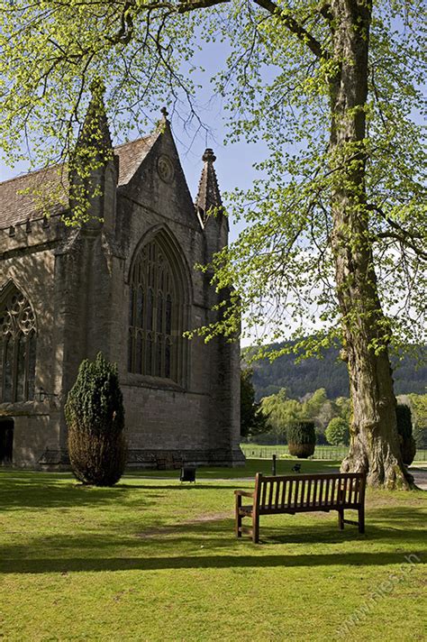 Dunkeld Cathedral / Scotland / The World / Photos | Nies.ch