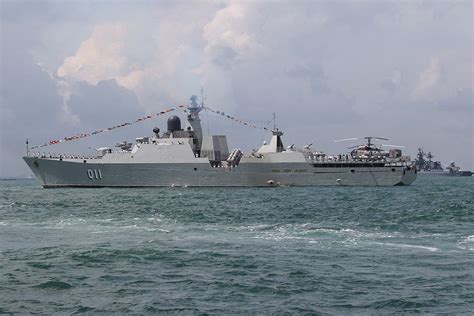 Singapore celebrates Navy's founding with international maritime review | Singapore navy ...