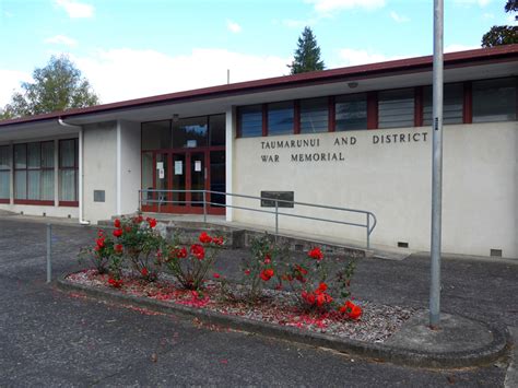 Taumarunui War Memorial Hall | NZHistory, New Zealand history online