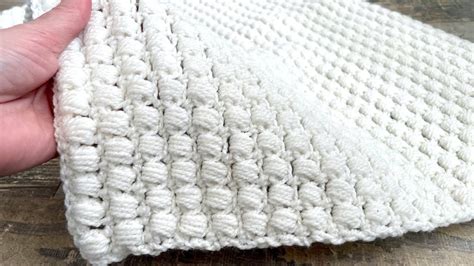 How to Crochet a Lovely Puff Stitch Blanket - Pretty Crochet