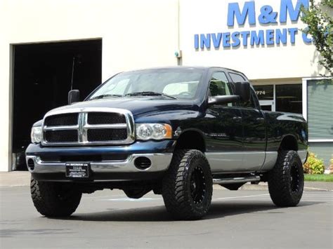 2004 Dodge Ram 2500 4X4 / QUAD CAB / 5.9 L CUMMINS DIESEL / LIFTED