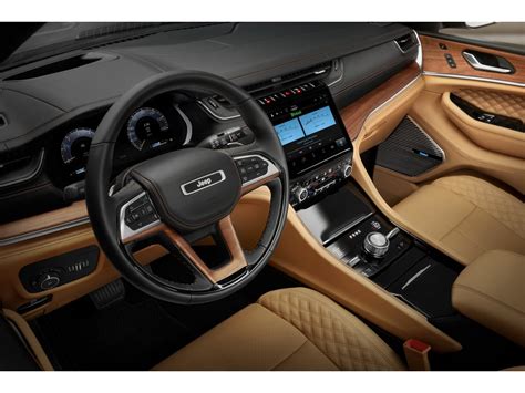 2023 Jeep Grand Cherokee L: 105 Interior Photos | U.S. News