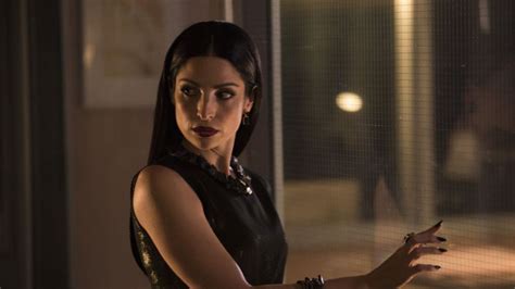 Emeraude Toubia - "Shadowhunters" Season 3 Episode 1 Photos • CelebMafia