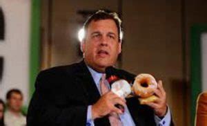 CHRIS CHRISTIE WINS DONUT EATING CONTEST! - Weekly World News