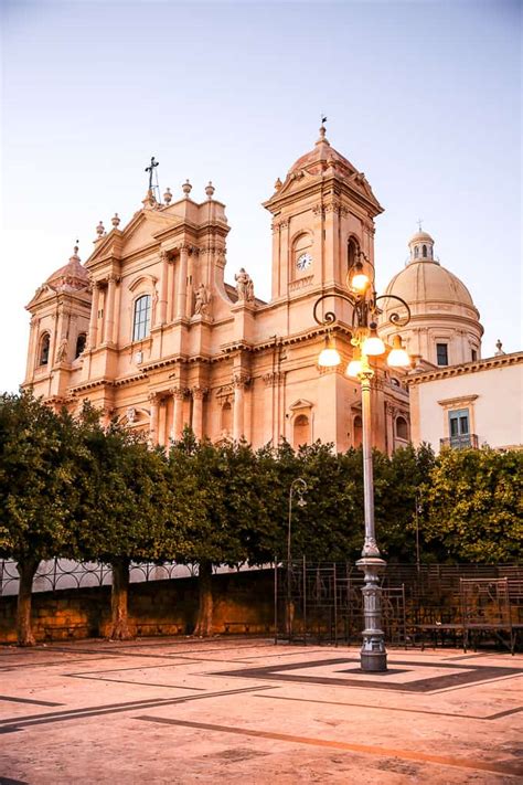 10 Best Things To Do in Noto, Sicily - Julia's Album