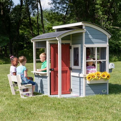 Cute Outdoor Playhouses Kids Will Love | Babies, Love, and Lattes