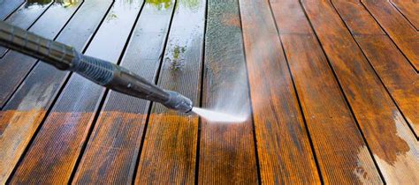 Deck Power Washing – Beauchamp Power Washing