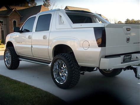 2002 Cadillac Escalade Ext Lifted | lift | Pinterest | Escalade ext ...