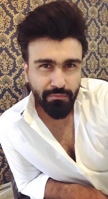 Aarya Babbar Height, Weight, Age, Spouse, Family, Facts, Biography