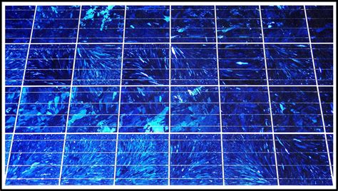 POLYCRYSTALLINE SILICON SOLAR CELLS on a ROOF IN OKINAWA | Flickr