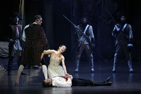 Manon at the Paris Opera – Dance for You Magazine