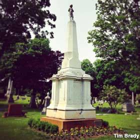 Bridgeport, CT - Tom Thumb, P. T. Barnum Graves