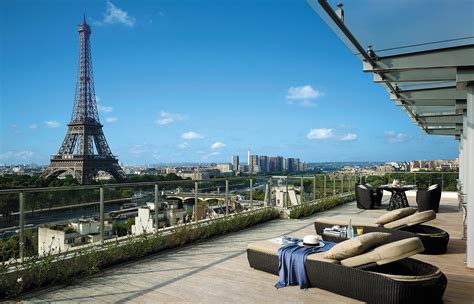 Shangri-La Hotel Paris « Luxury Hotels TravelPlusStyle