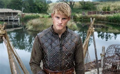 Alexander Ludwig on his 'Vikings' debut and playing a real legend | EW.com