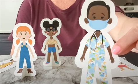 Cricut Paper Dolls - Crafting in the Rain